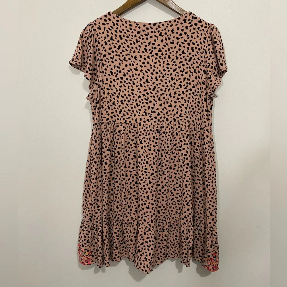 Savanna Jane Boho Festival Leopard Embroidered Tiered Dress Size Medium Babydoll - Picture 6 of 9